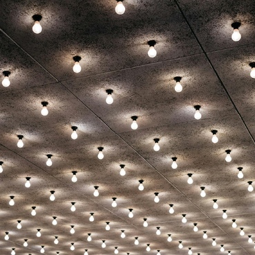 Как снизить энергопотребление на производстве с помощью LED освещения